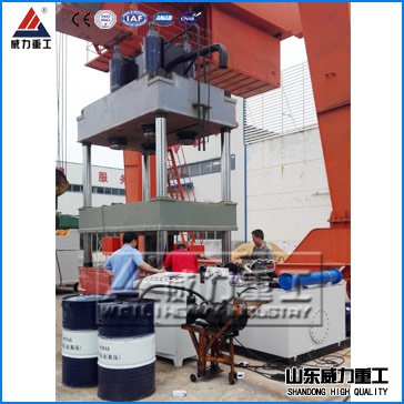 <b>滕州500噸液壓機</b>