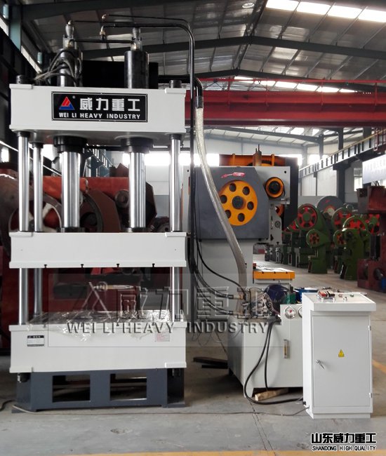 四柱液壓機現(xiàn)貨