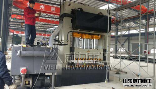 800噸框架式液壓機(jī)客戶現(xiàn)場反饋