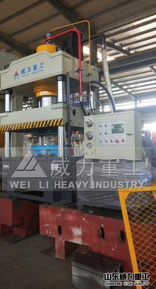 315噸鋼板拉伸成型機