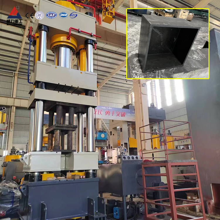 <b>800噸石墨匣缽液壓機（壓匣缽設備）</b>