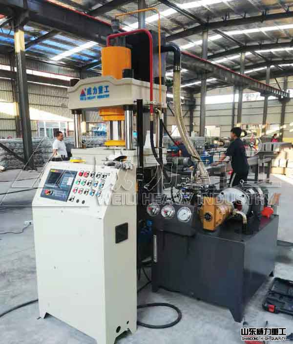 200噸錨桿托盤自動(dòng)化生產(chǎn)客戶現(xiàn)場(chǎng)