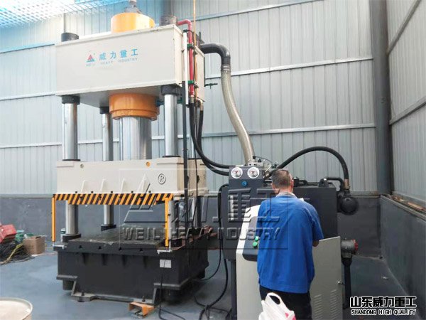 伺服閥體試壓500噸液壓機(jī)