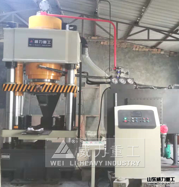 山東威力重工500噸四柱液壓機(jī)廠家