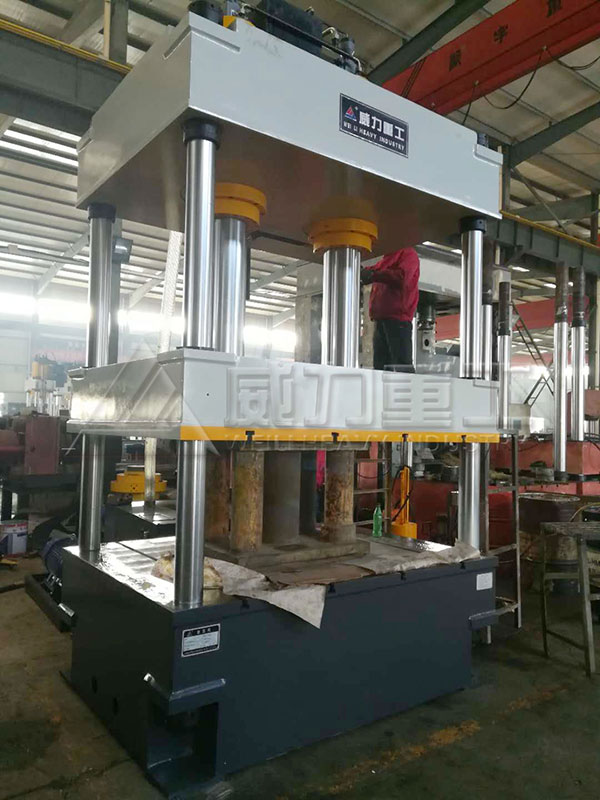 大臺(tái)面金屬彩石瓦液壓機(jī)型號(hào)齊全