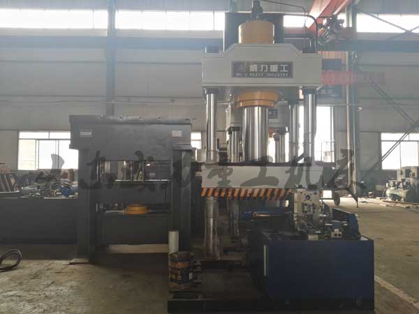 500噸拉伸保溫鍋內膽液壓機