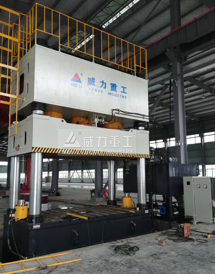 山東威力重工玻璃鋼制品液壓機(jī)