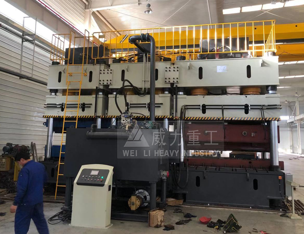 橋梁波紋板液壓機三機聯動