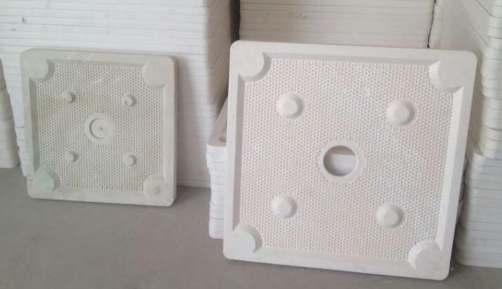 復(fù)合濾板成型液壓機壓制成品