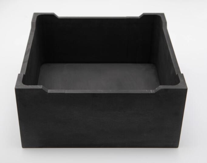 四柱液壓機(jī)壓制石墨匣缽