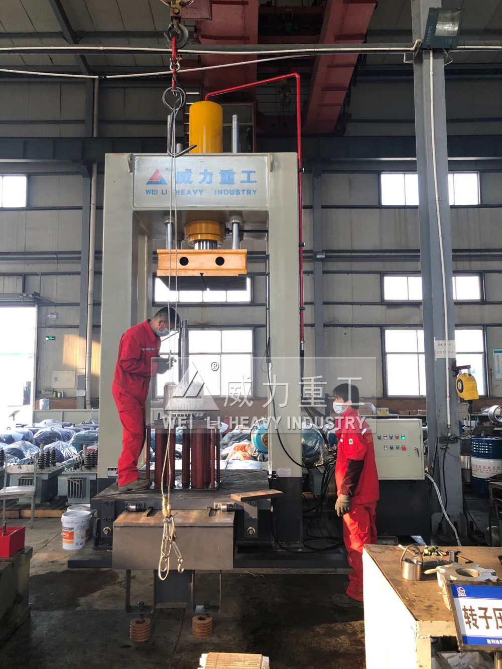 快速龍門(mén)液壓機(jī)