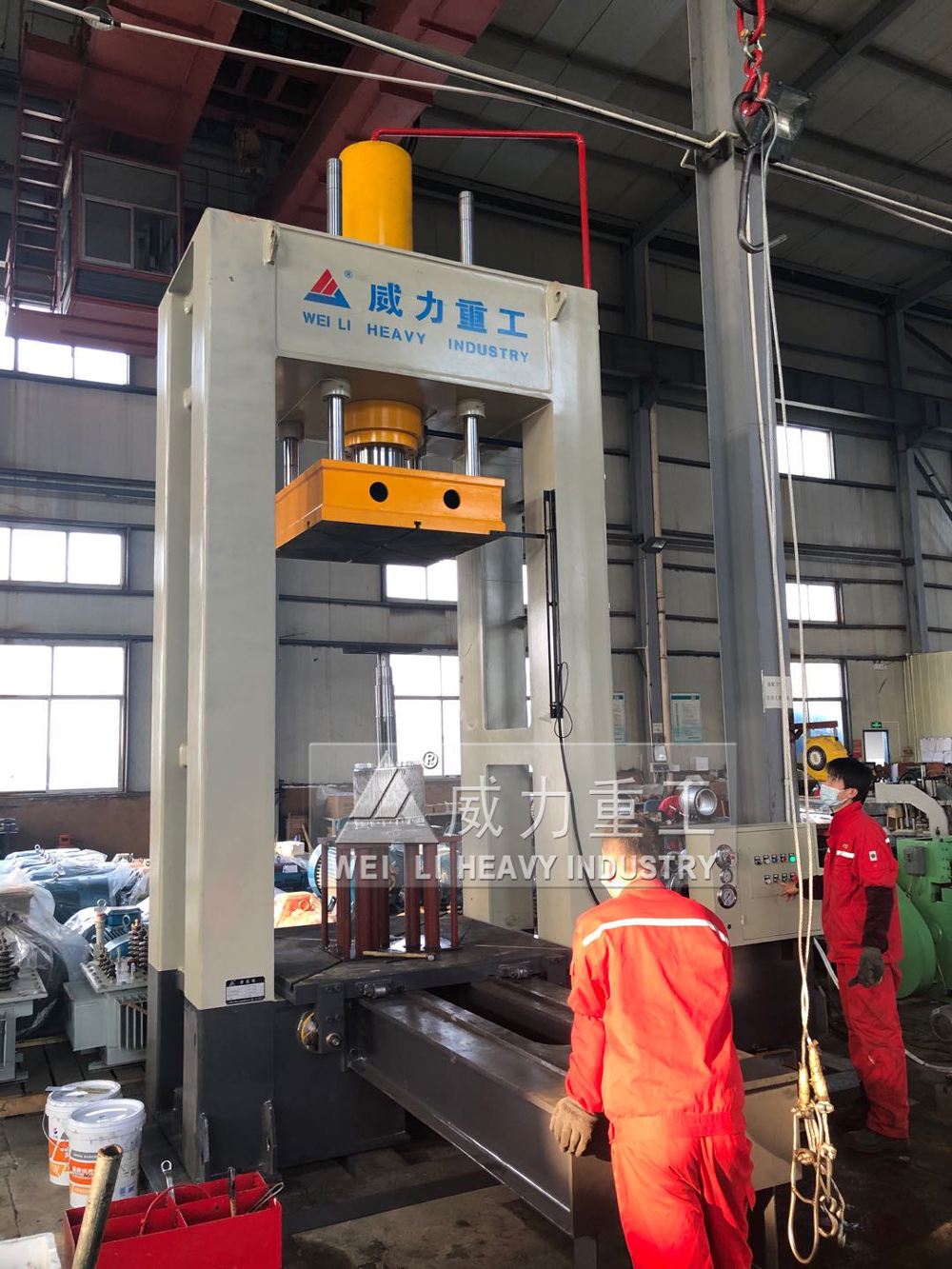 校直龍門液壓機結構優勢