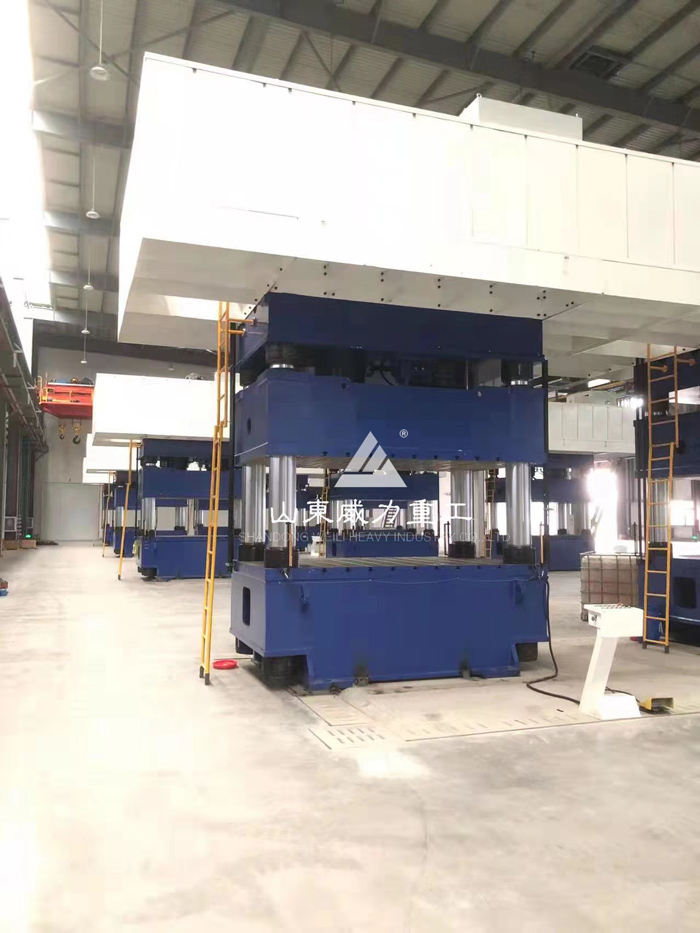 山東威力重工汽車配件液壓機