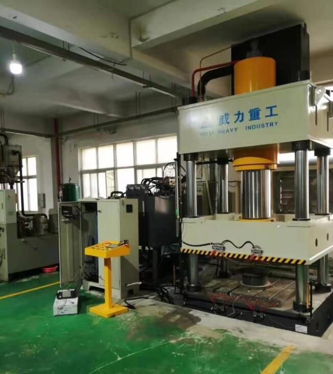 汽車配件專用四柱液壓機