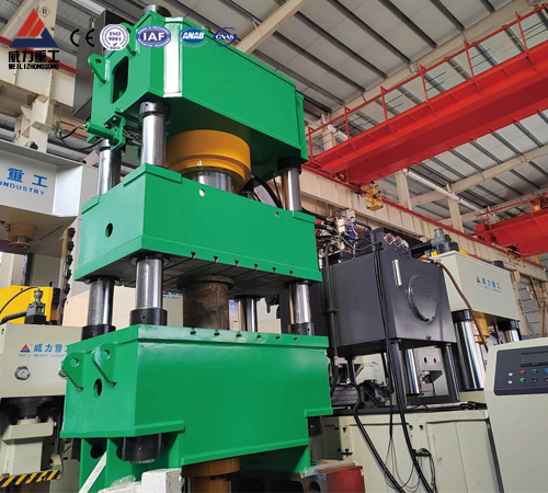 四柱結(jié)構(gòu)汽車配件液壓機