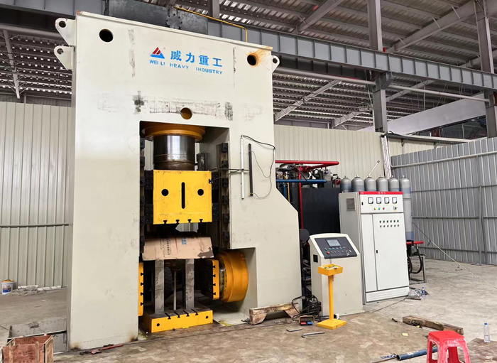 1200噸多向鍛造液壓機(jī)